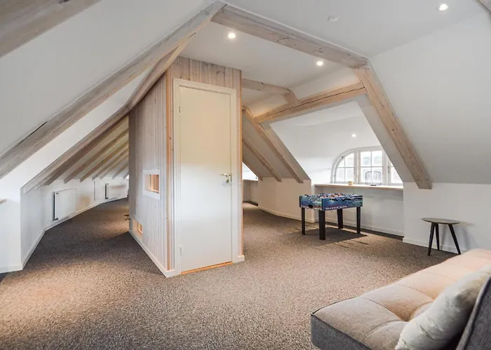 In Romo With Kitchen